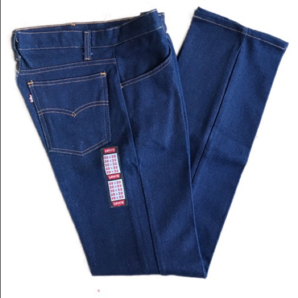 Vintage dead stock Levi’s 40547-2317 Action Jeans